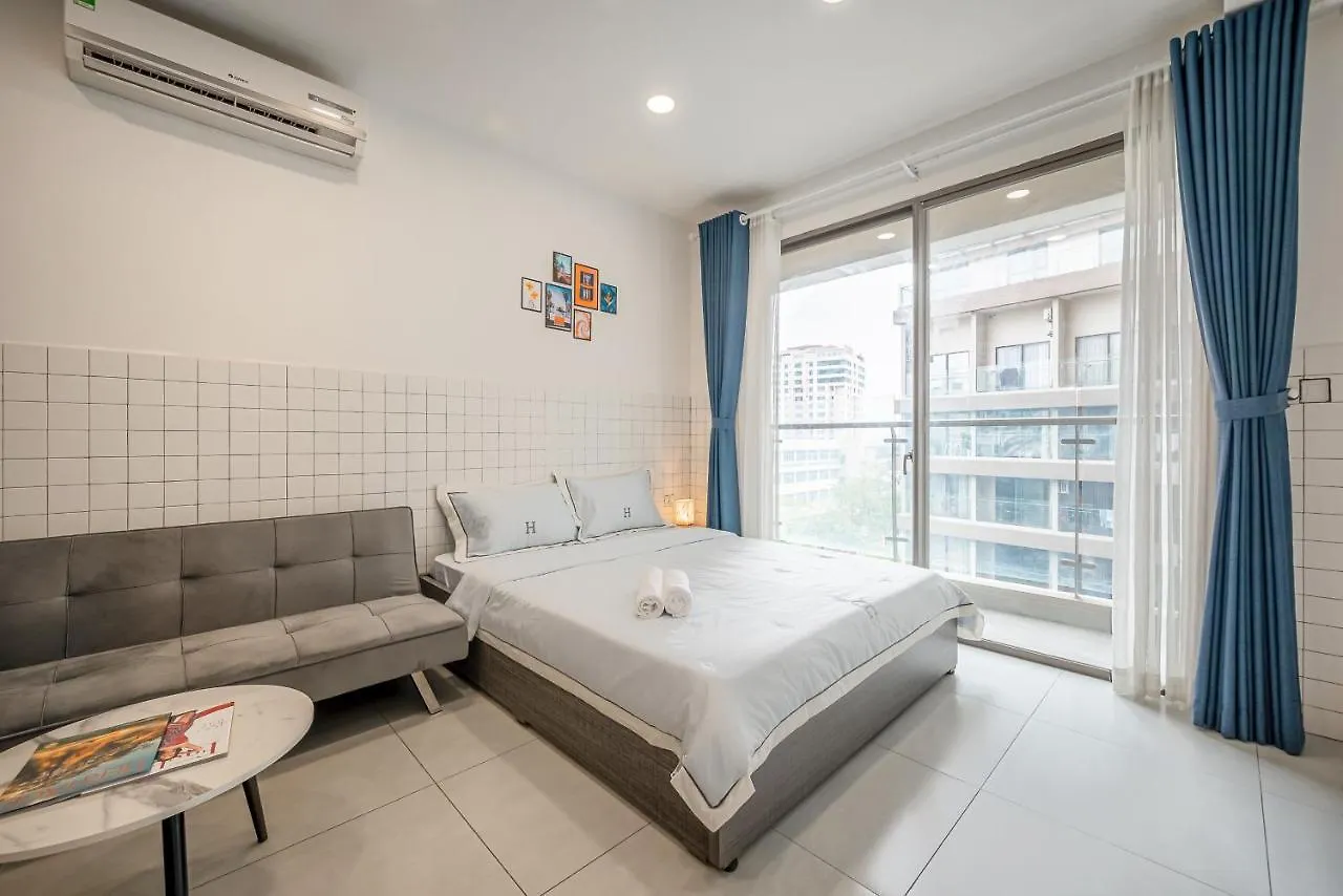 Masteri Millennium Balcony Apartment - District 4 Ho Chi Minh City