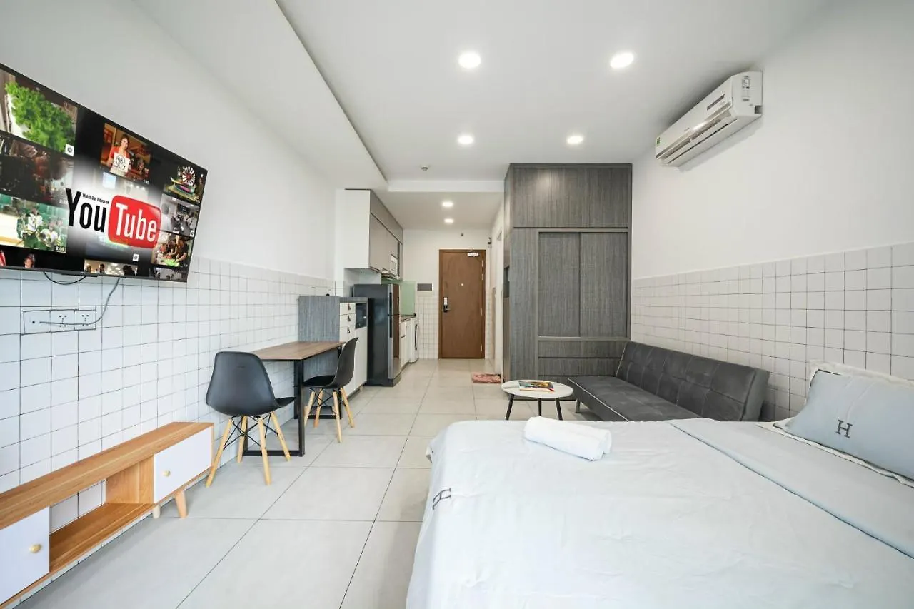 Masteri Millennium Balcony Apartment - District 4 Ho Chi Minh City